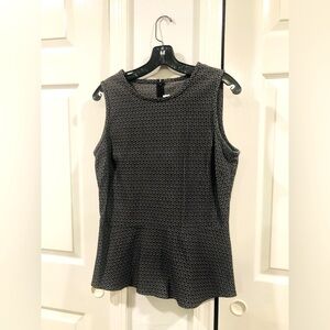 ST JOHN Peplum Top.